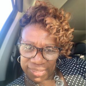 Meet your Posher, Jacqueline